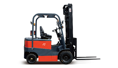 東莞叉車工作時(shí)對(duì)安全有哪些安全要求？