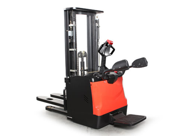 東坑中力電動叉車,1.6噸電子轉(zhuǎn)向踏板式電動堆高車ES16-RS